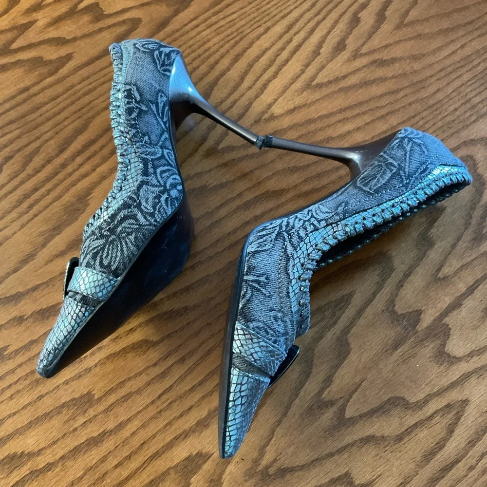 Italina Snakeskin Like Texture Print, Pointed Toe, Stilettos, Sz 7.5